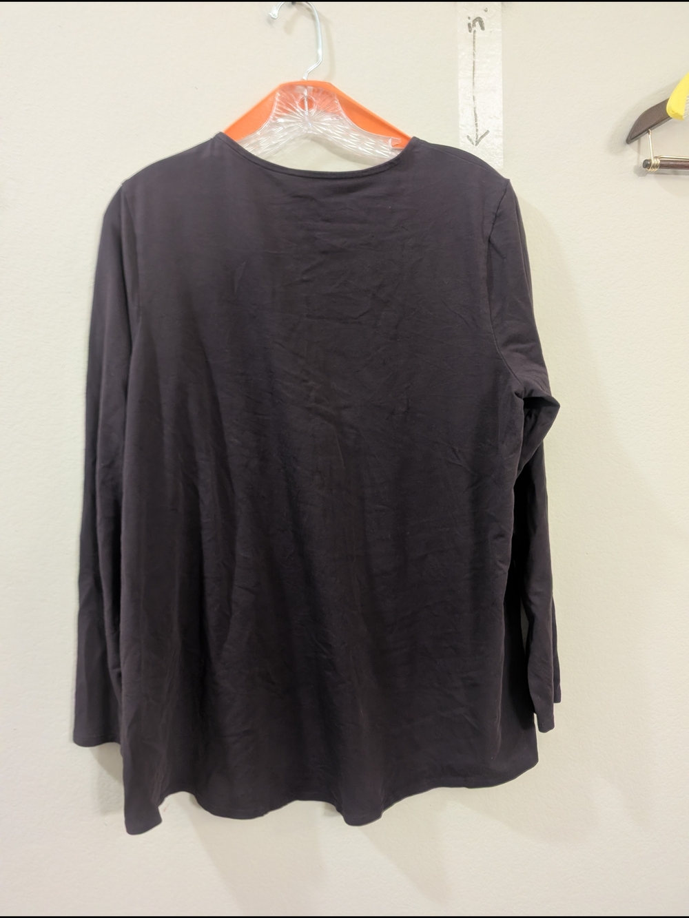 J. Jill Charcoal Long-Sleeve Scoop Neck Top - Picture 2 of 6